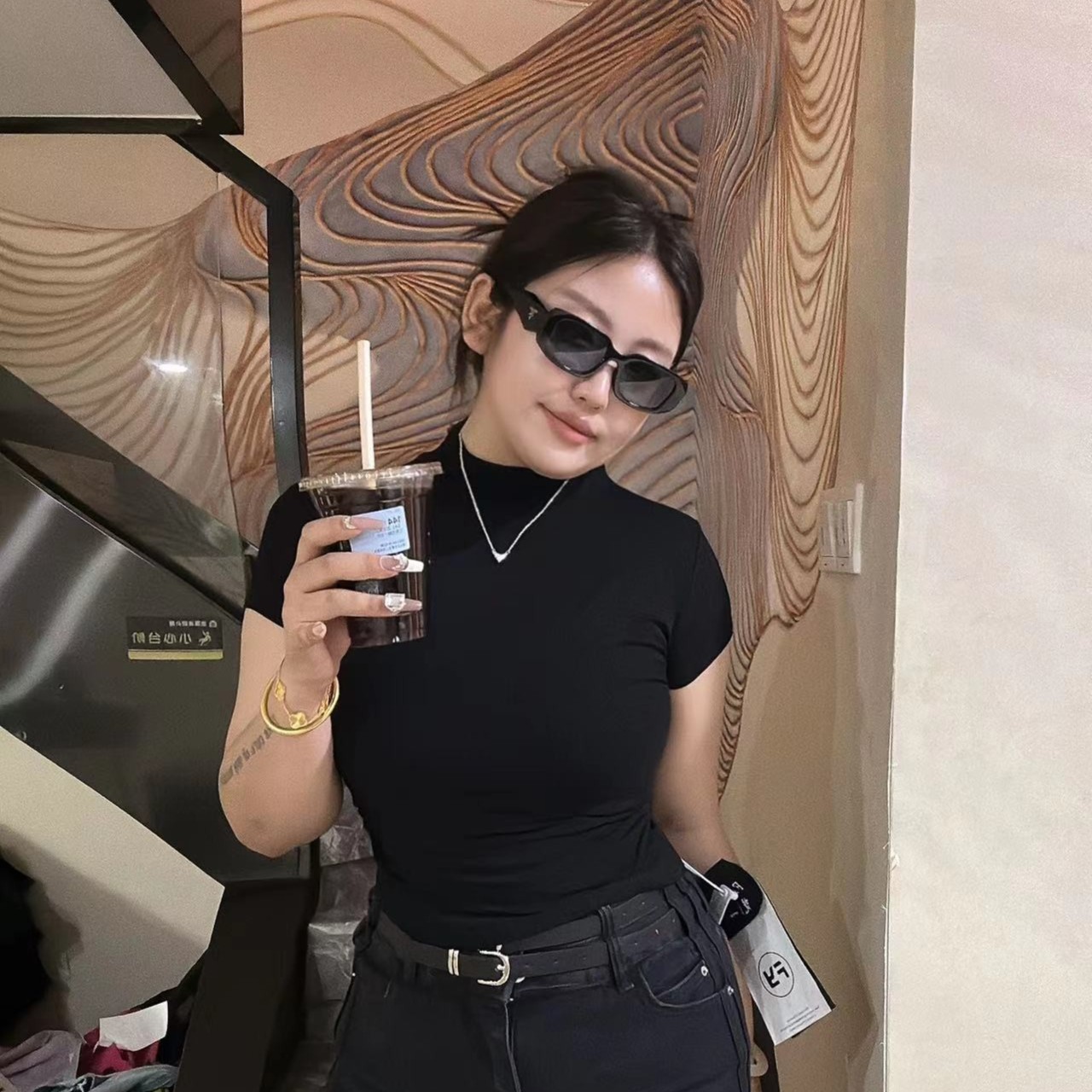 万人血书半领T恤半高领打底衫修身时尚百搭纯色简约风短款衣服