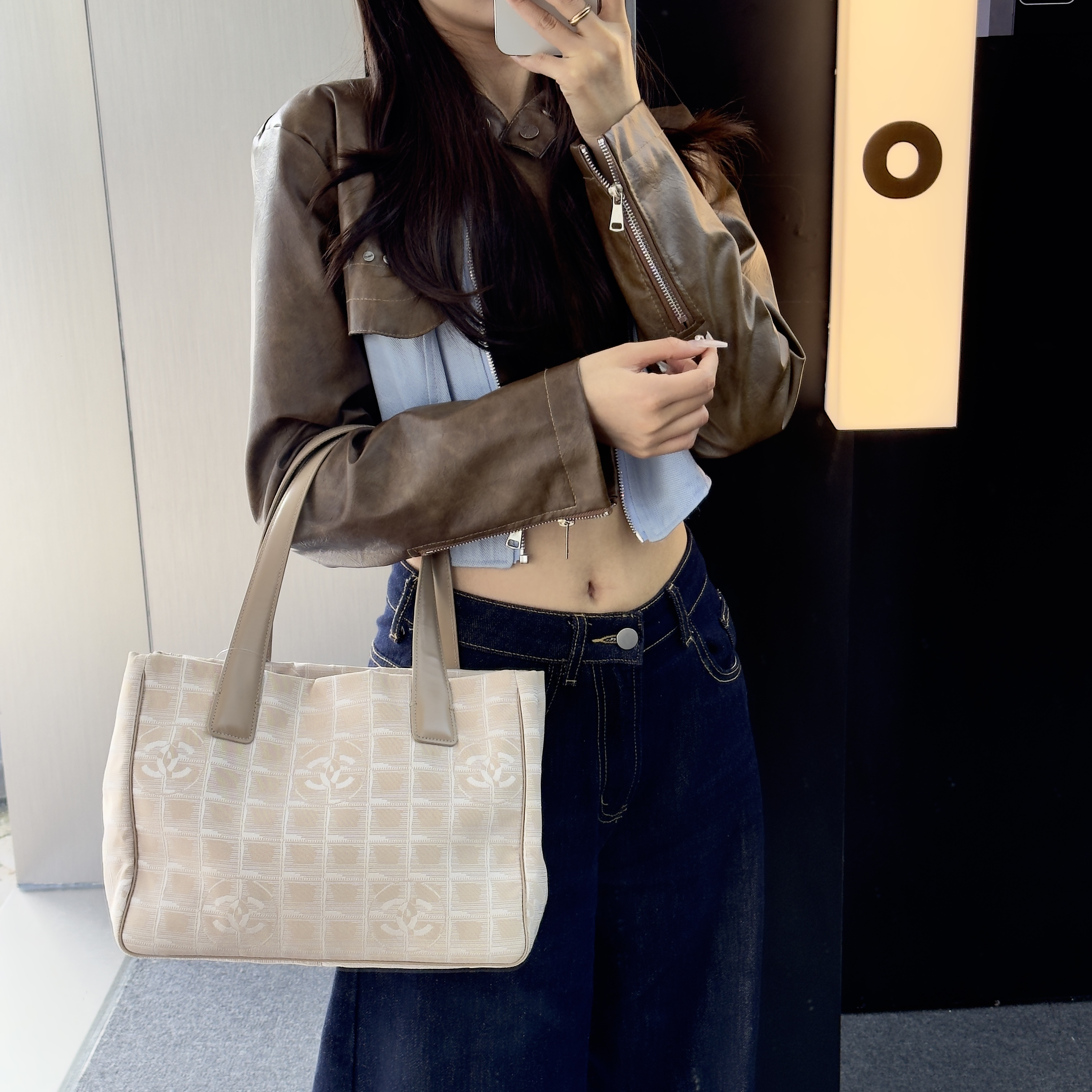 95新 Chanel/香奈儿 JM250奶茶色托特包时尚休闲百搭简约印花