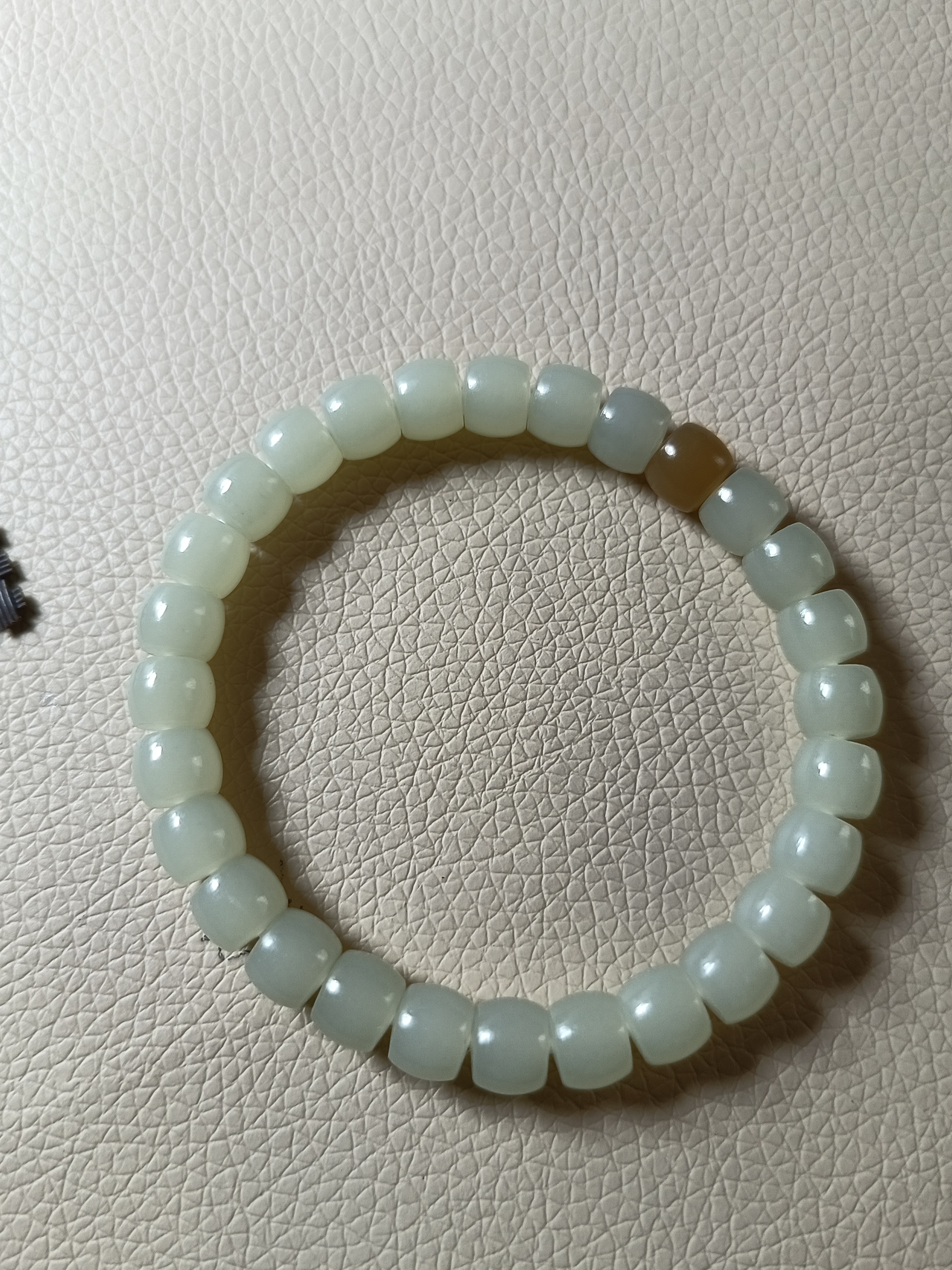 和田玉简约百搭时尚国风精美卡8直切手串