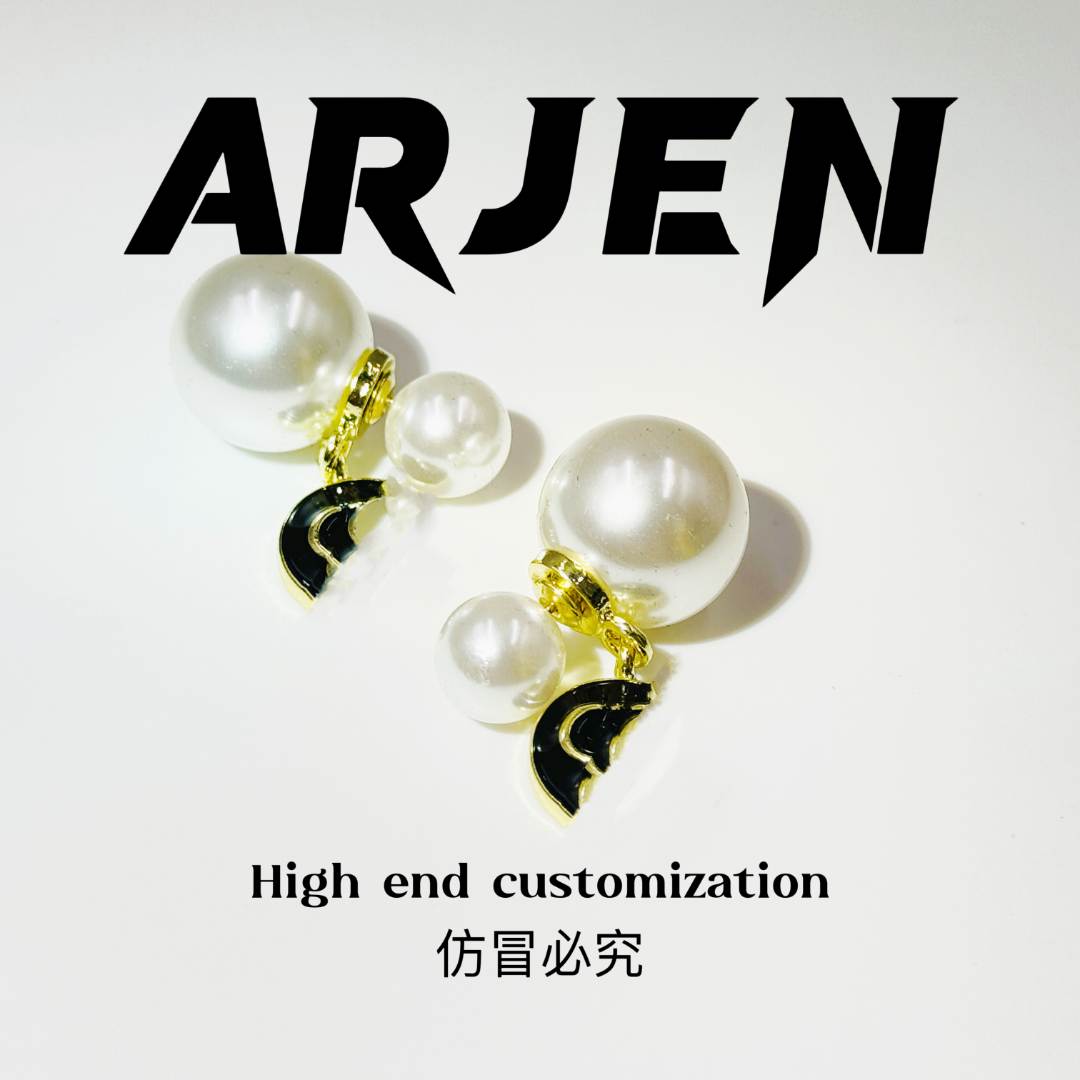 铜合金耳饰 【门店999】M滴油珐琅耳钉气质轻奢时尚百搭简约金色E3