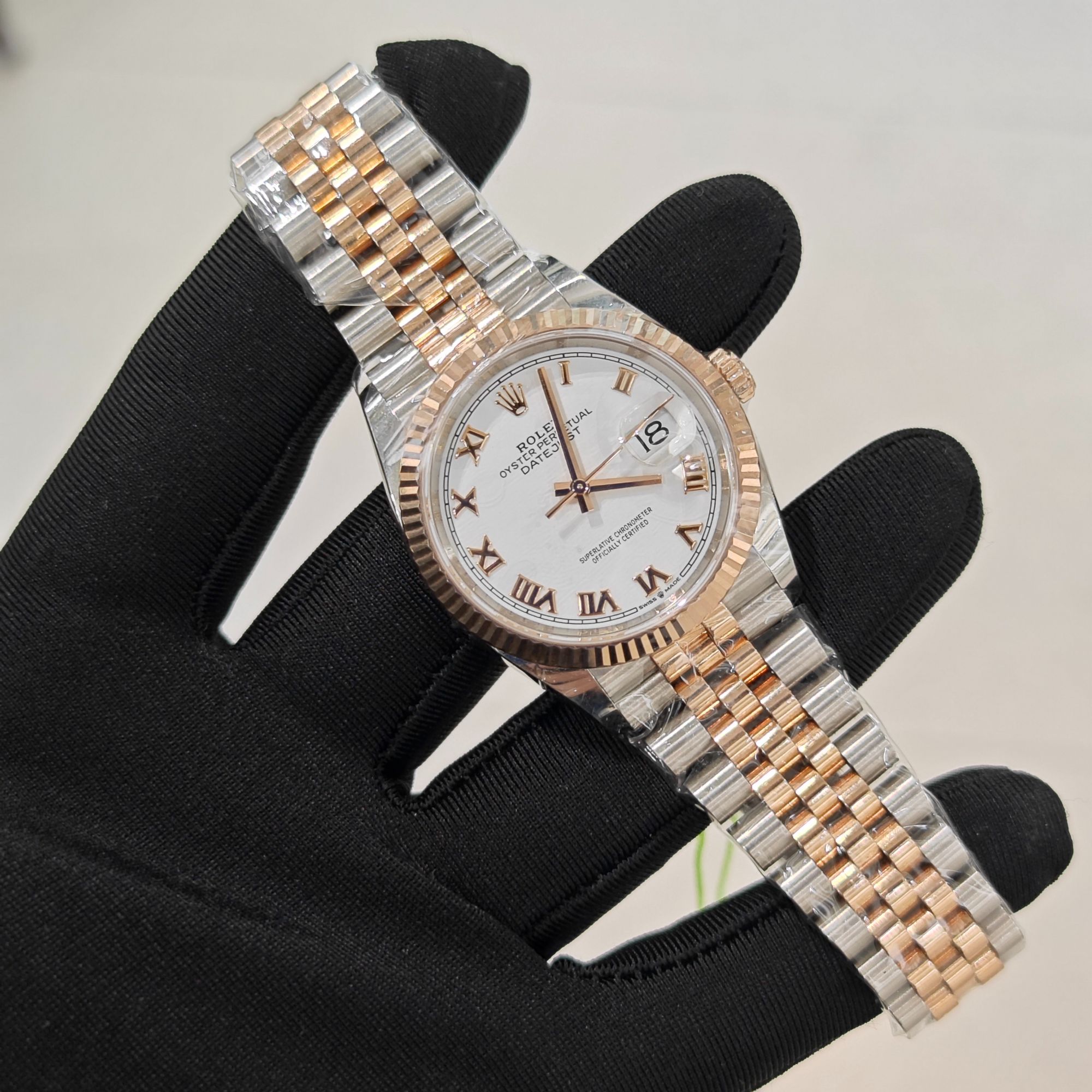95新 Rolex/劳力士 单表日志型126231白罗马中性优雅经典机械腕表