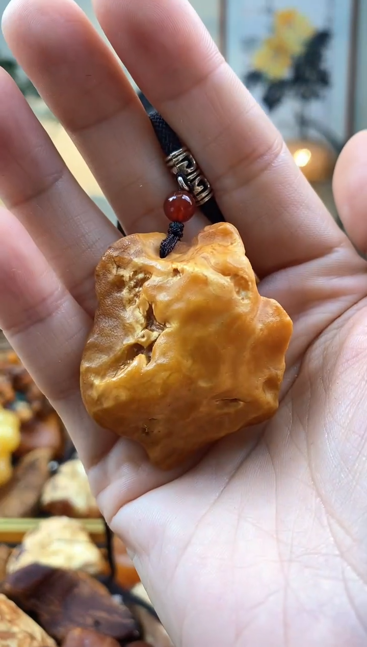 【闪购商品】蜜蜡颈饰未镶嵌吊坠