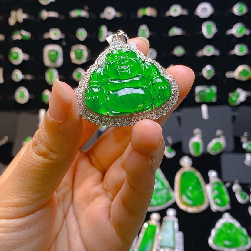 【闪购商品】翡翠颈饰银S925镶嵌无****?