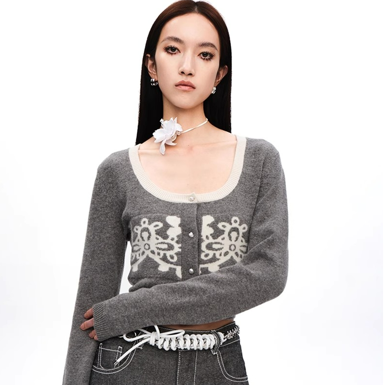 【COM设计师品牌】格雷印花图案U领毛衣