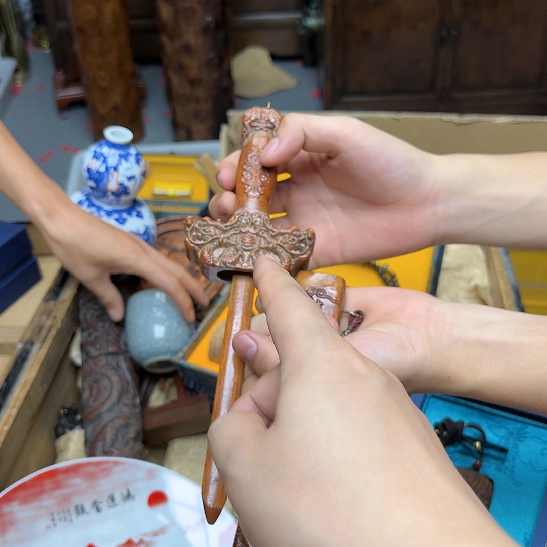 滴血莲花菩提吊坠