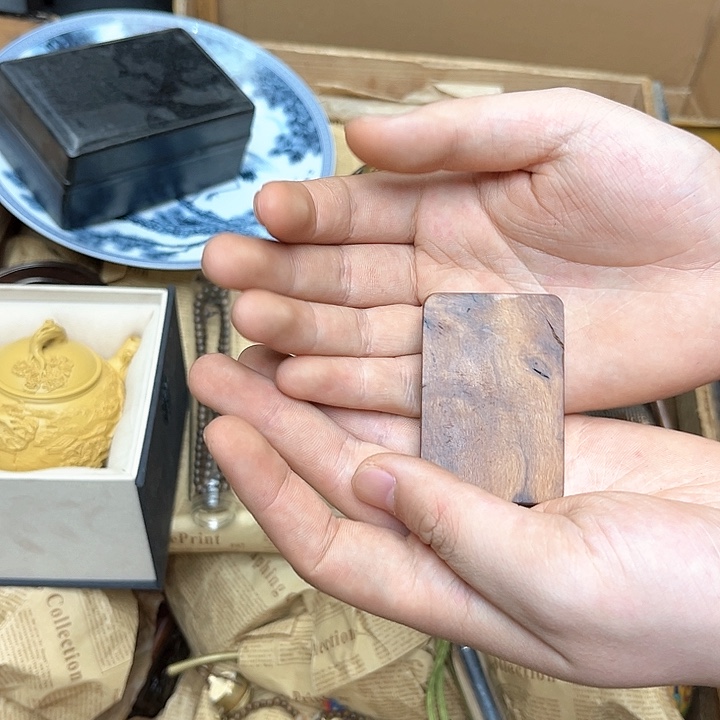 滴血莲花菩提吊坠