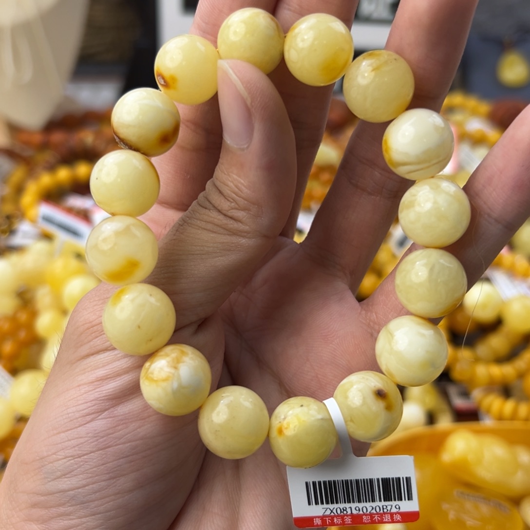 琥珀珠宝奇石未镶嵌