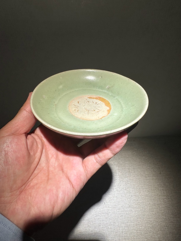 龙泉窑豆青色小碟子12.8厘米精美工艺陶瓷主人杯手绘汝窑斗笠杯