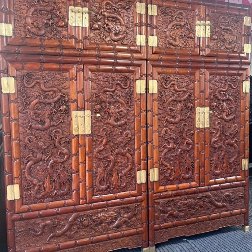 精美大气的实木柜子（新中式客厅家用古典双门古典雕花门厅复古）
