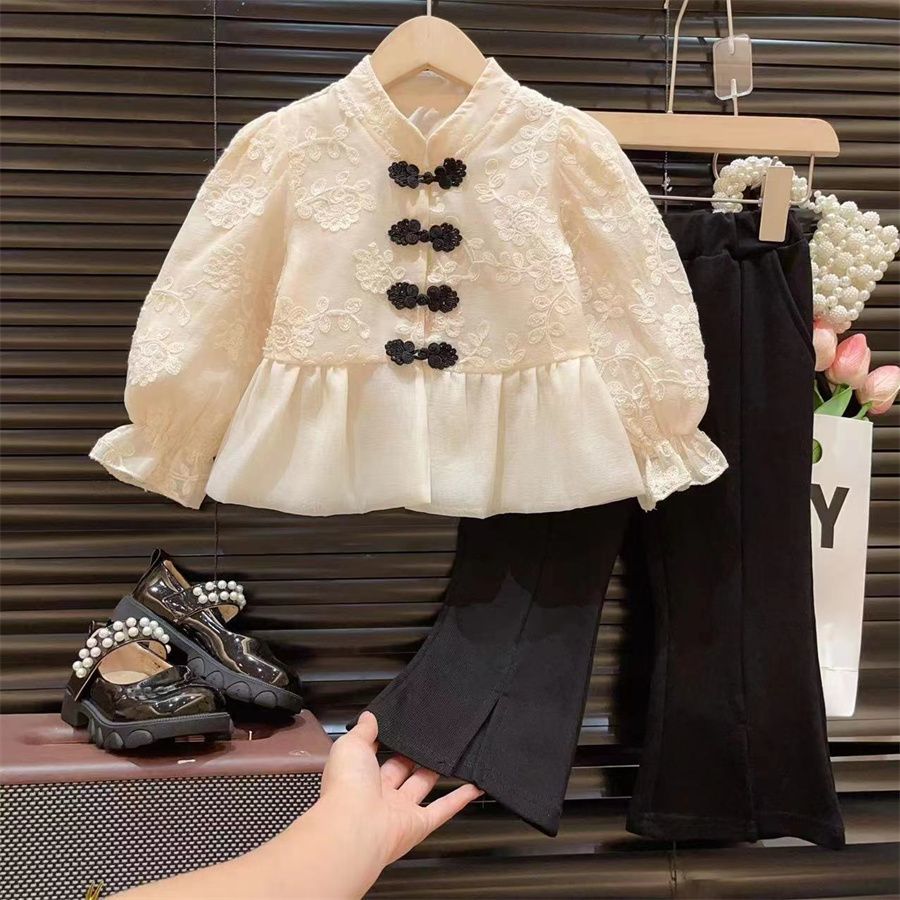 网红秋装潮流套装秋季宝中时髦盘扣刺绣小童洋气复古喇叭裤两件套
