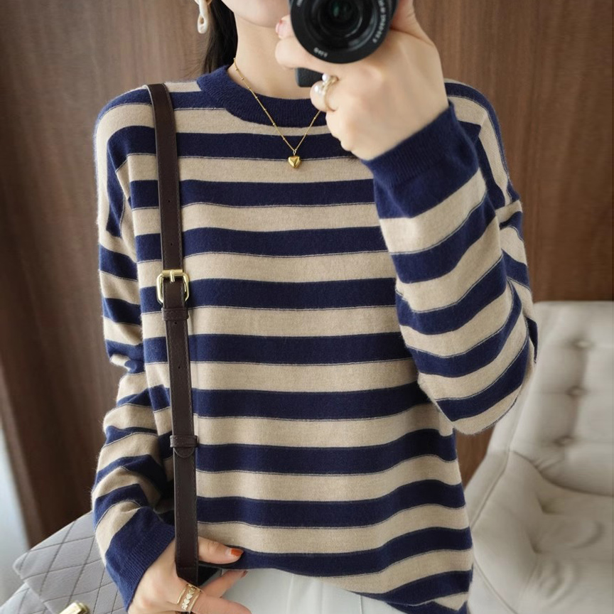 秋冬新款精纺羊毛女针织衫圆领条纹时尚百搭宽松显瘦洋气