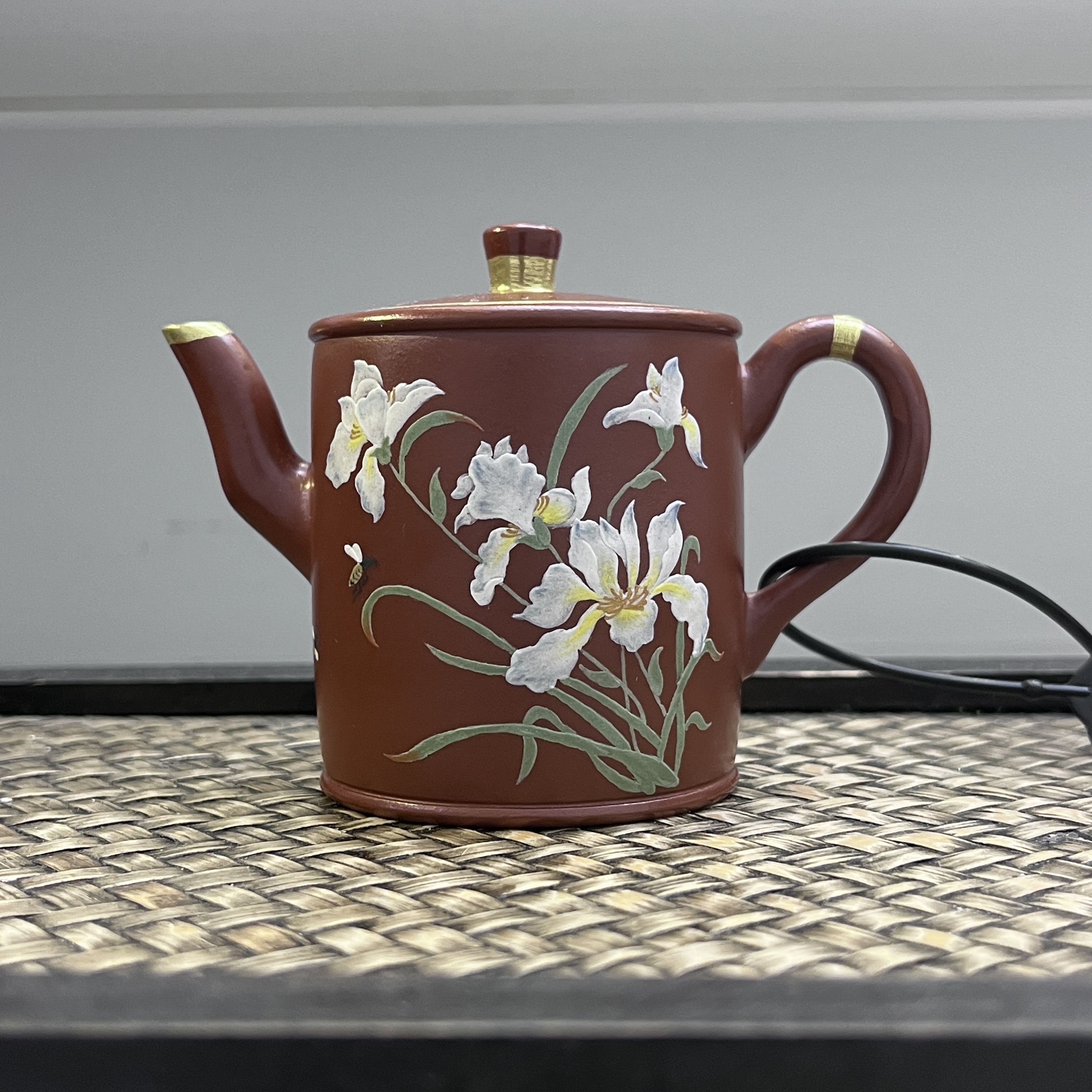 【古月壶来】HM788大红袍描金“鸢尾花”140cc