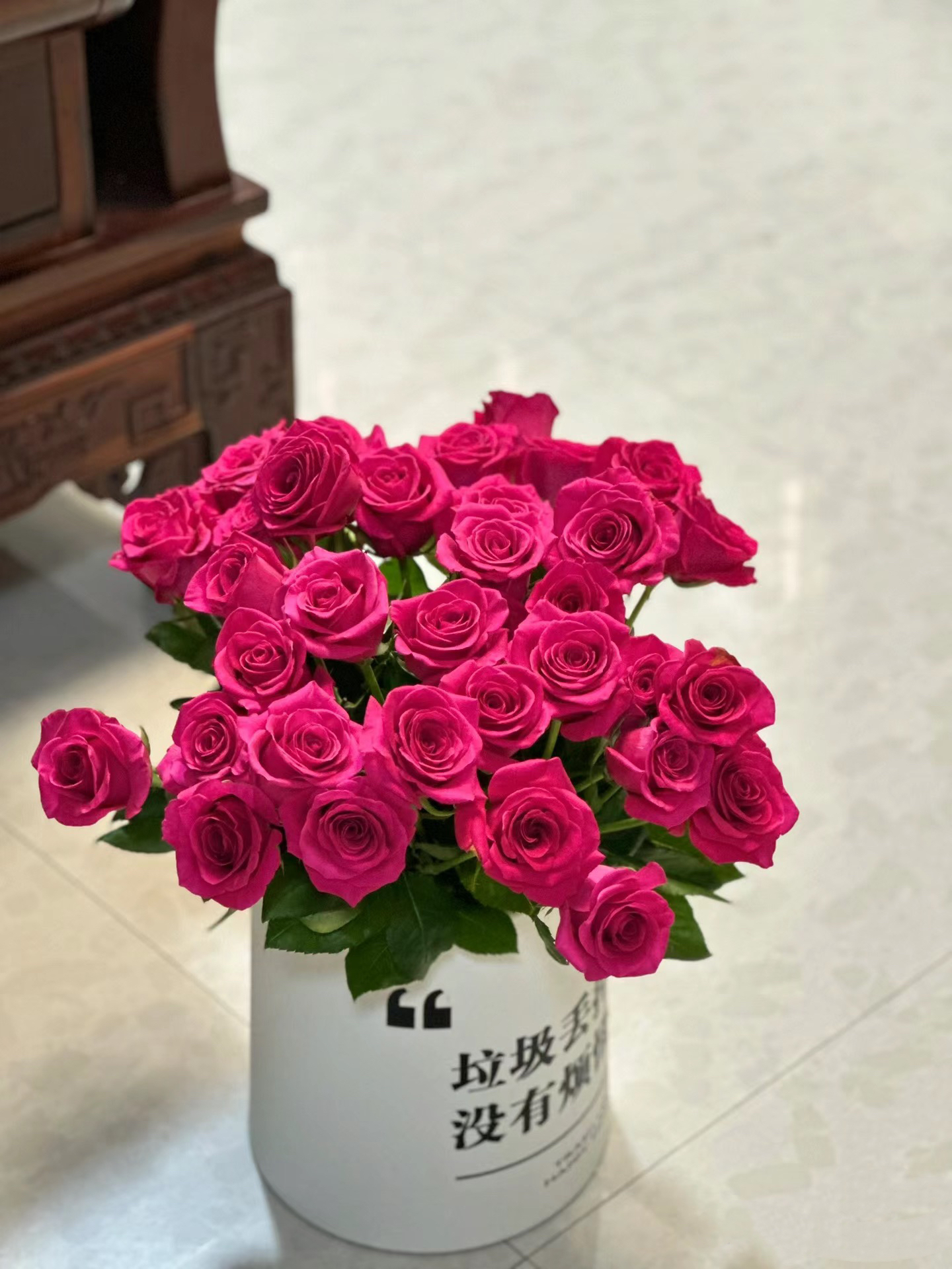 【云南鲜花 全疆包邮】弗洛伊德玫瑰8+2支(损耗）