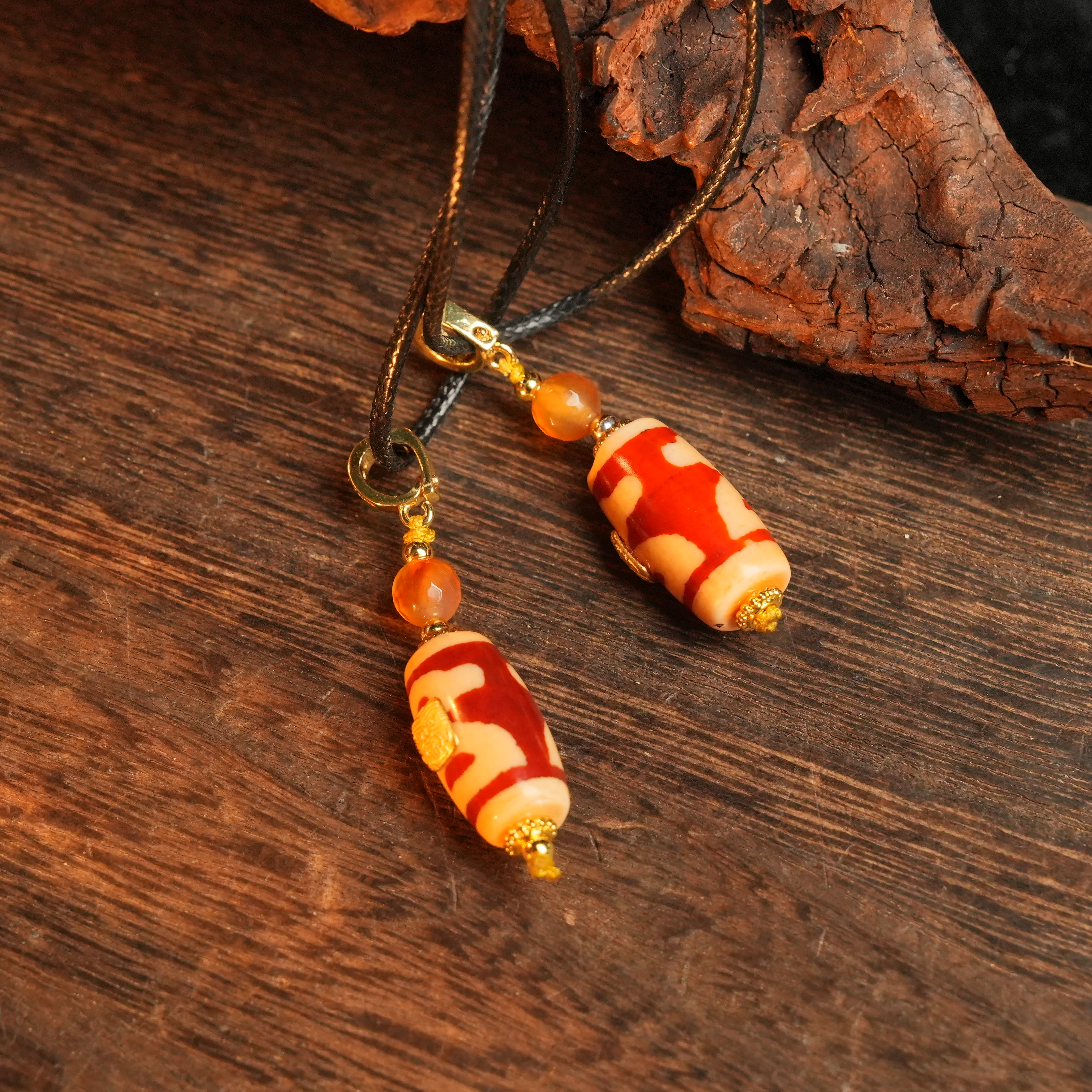 财财红珠玛瑙吊坠(多样性发其一）LNR0034