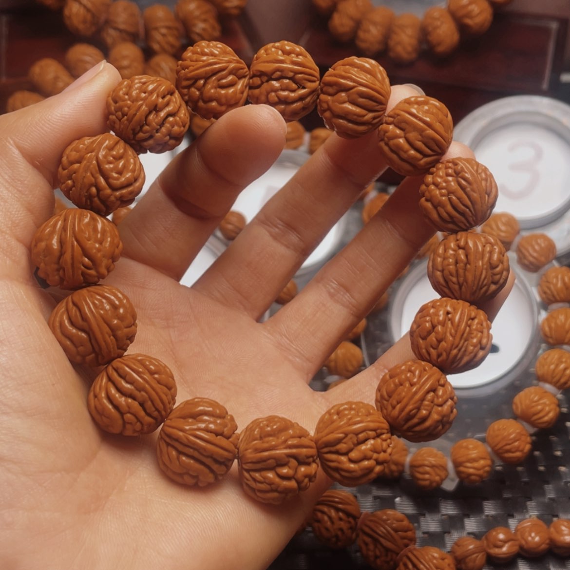 【闪购商品】桃核手串随***夜