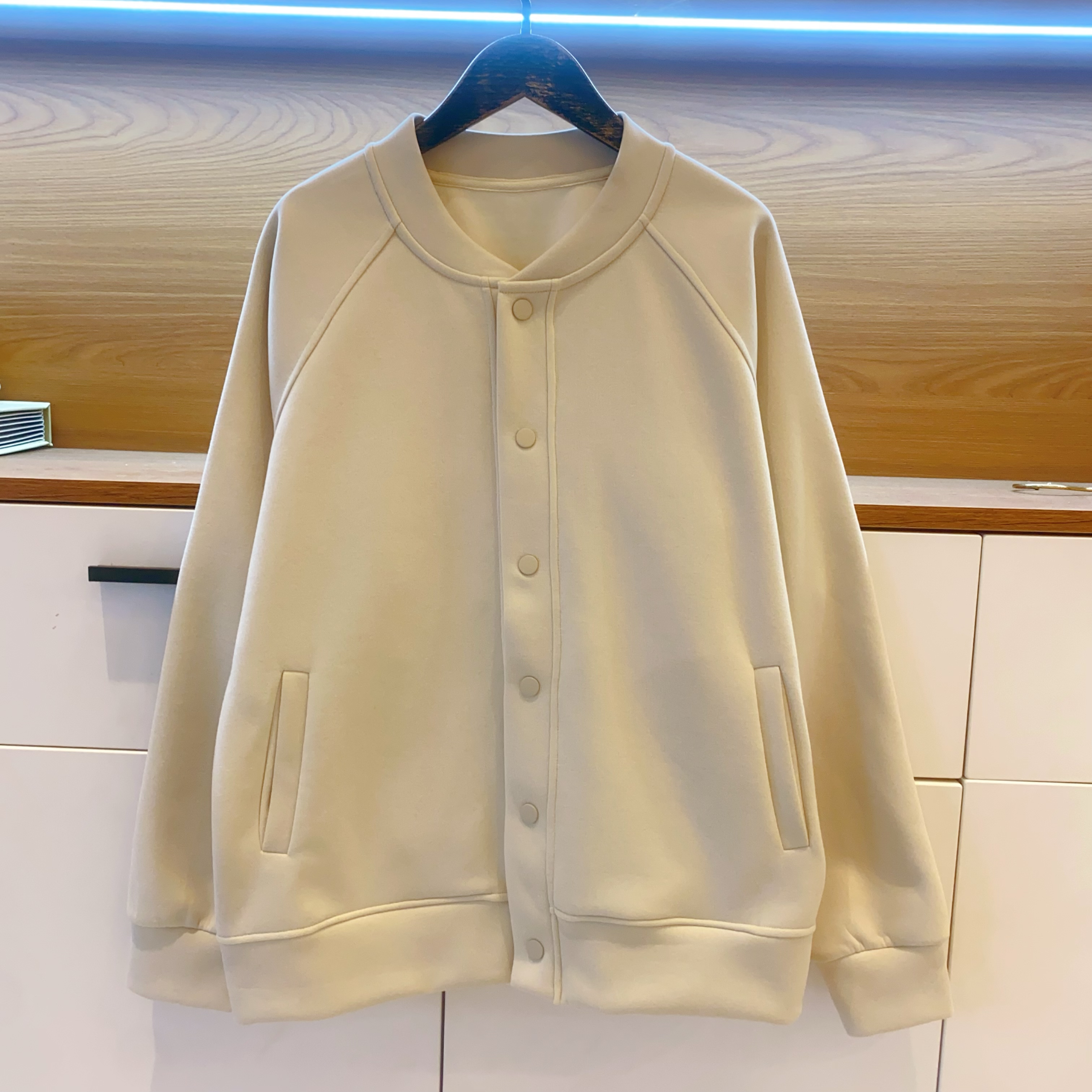 春季系扣棒球服女款爆款宽松上衣女