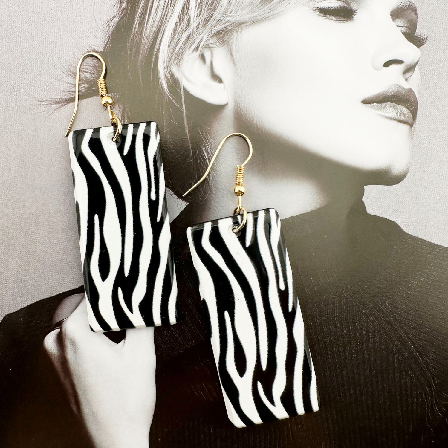 铜合金亚克力耳饰 气质长款时尚黑白夸张欧美挂钩耳饰百搭耳环ins