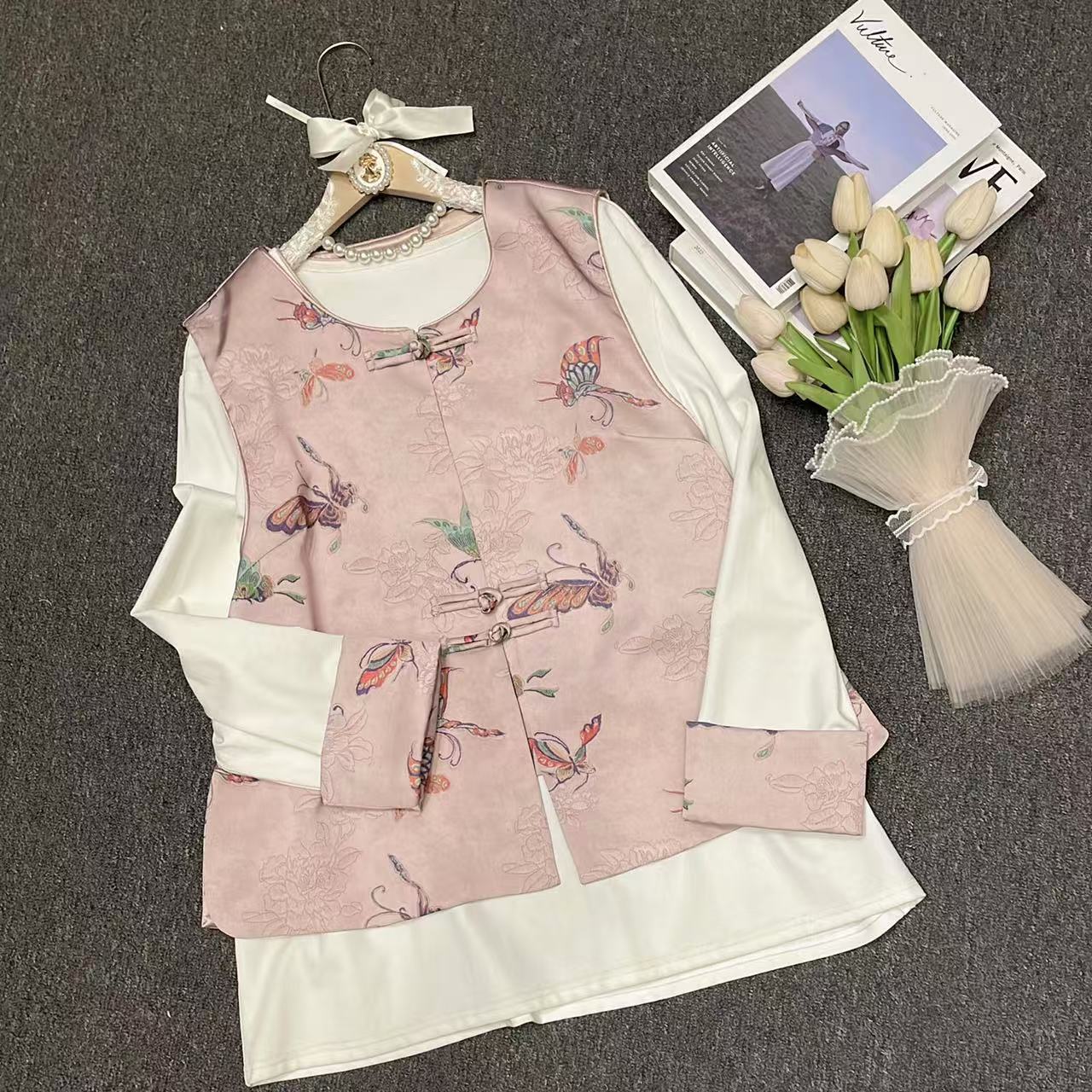 闺蜜精品012702【尽欢】国风马甲+T恤两件套1853