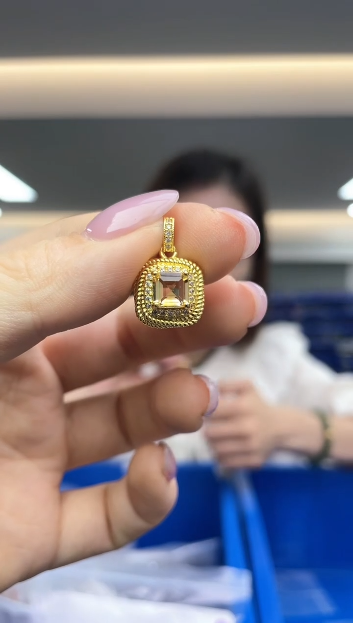 【闪购商品】黄晶`未镶嵌（多样性发一件）