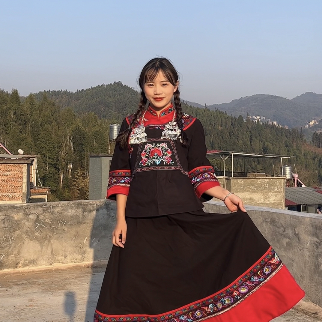 壮族布依族围腰带银饰女士民族风
