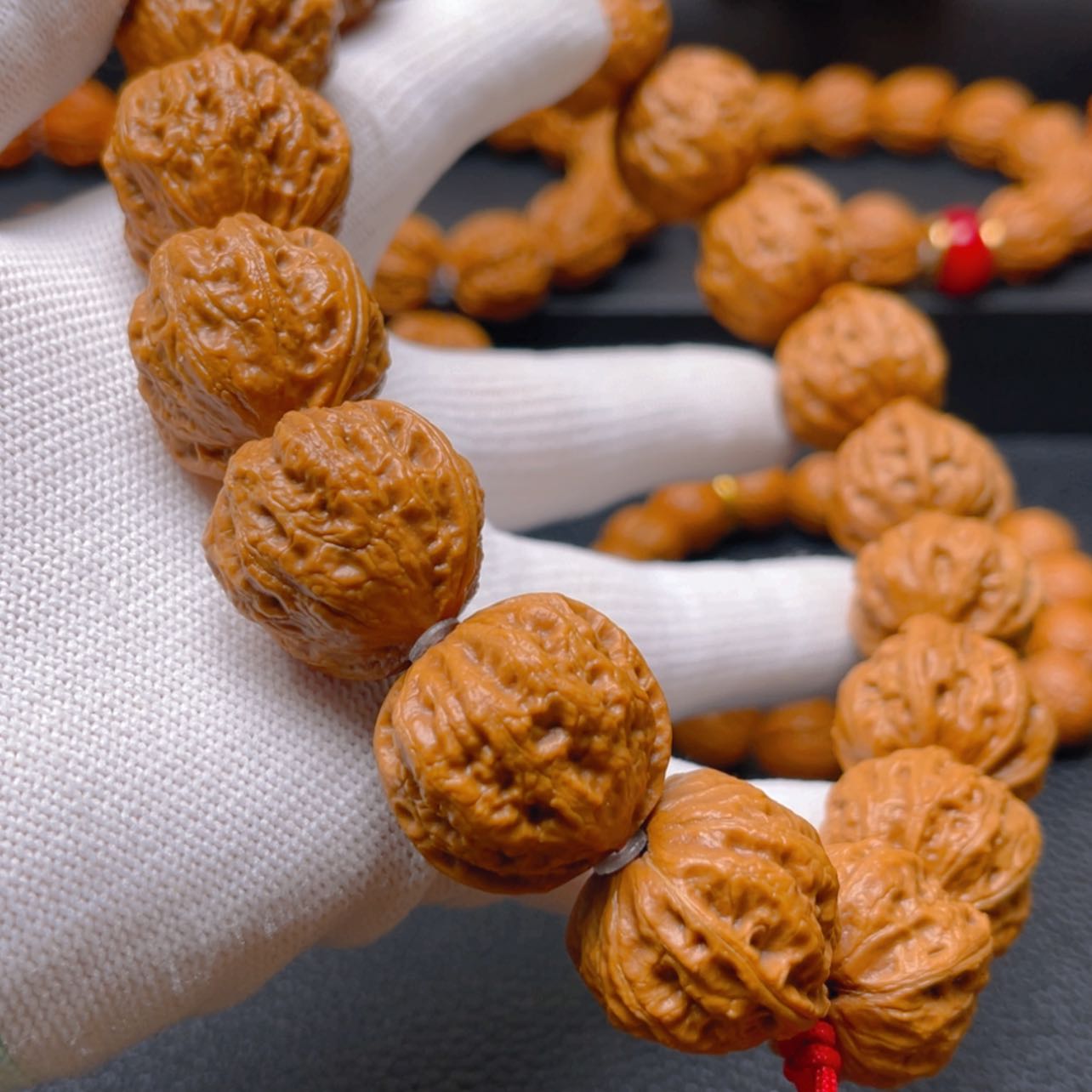 【闪购商品】桃核吊坠❤️