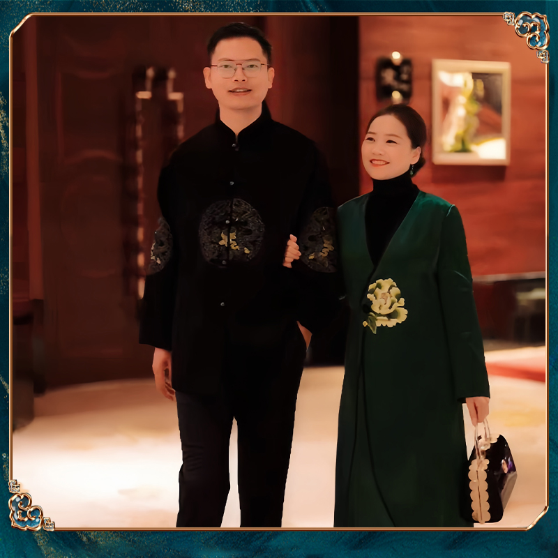 美爱《锦绣牡丹2》长袖新款加长国风刺绣流苏拼接大气长外套W437