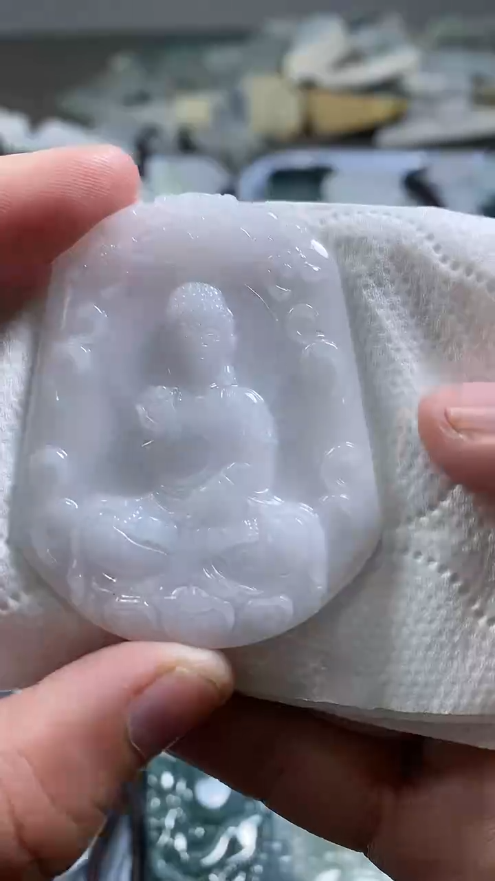 【闪购商品】翡翠颈饰未镶嵌.