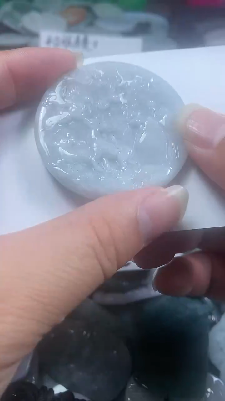 【闪购商品】翡翠颈饰未镶嵌.