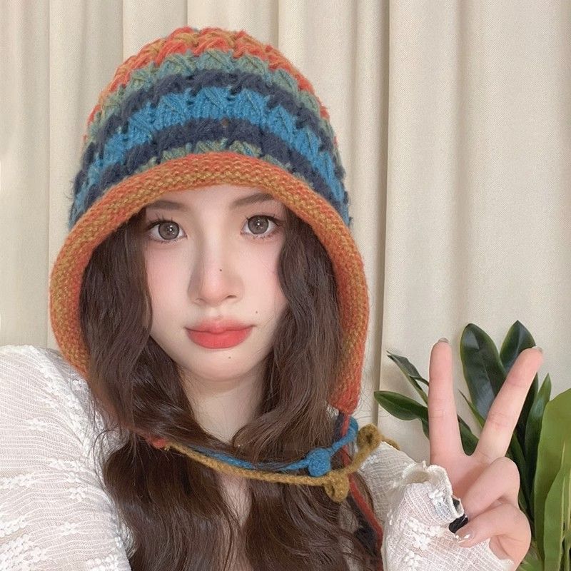 【包邮福利】a日系秋冬季手工钩针彩色球球系带毛线帽子女保暖护耳