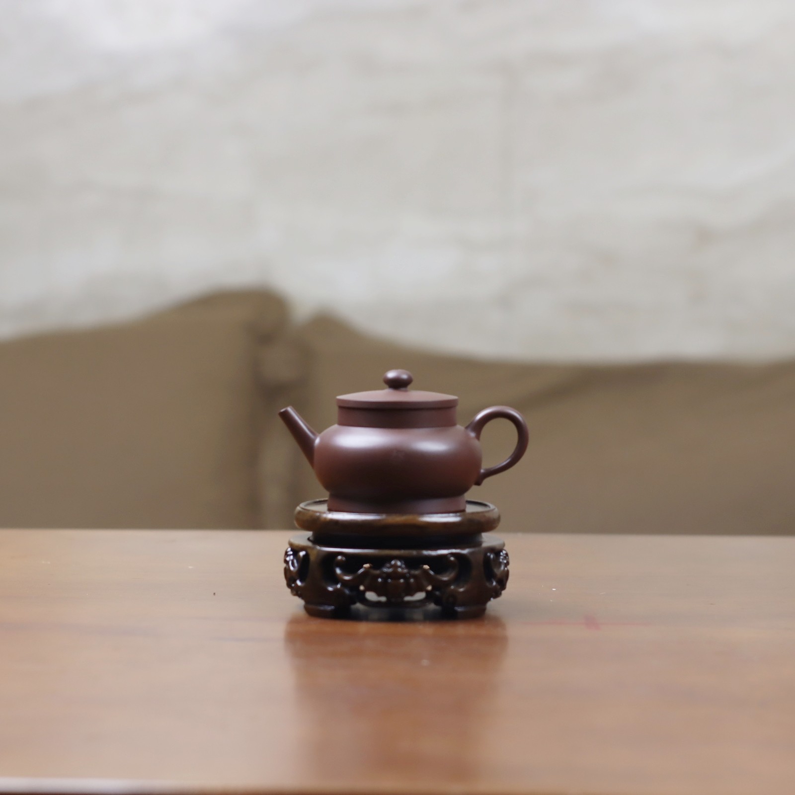 【旭-大基罗斯底款】紫泥-特制版-新款迷你圣手壶-容量110cc左右。