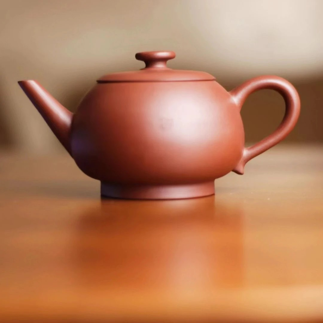 【旭壶山房】紫泥隐剑客壶-容量220CC左右。