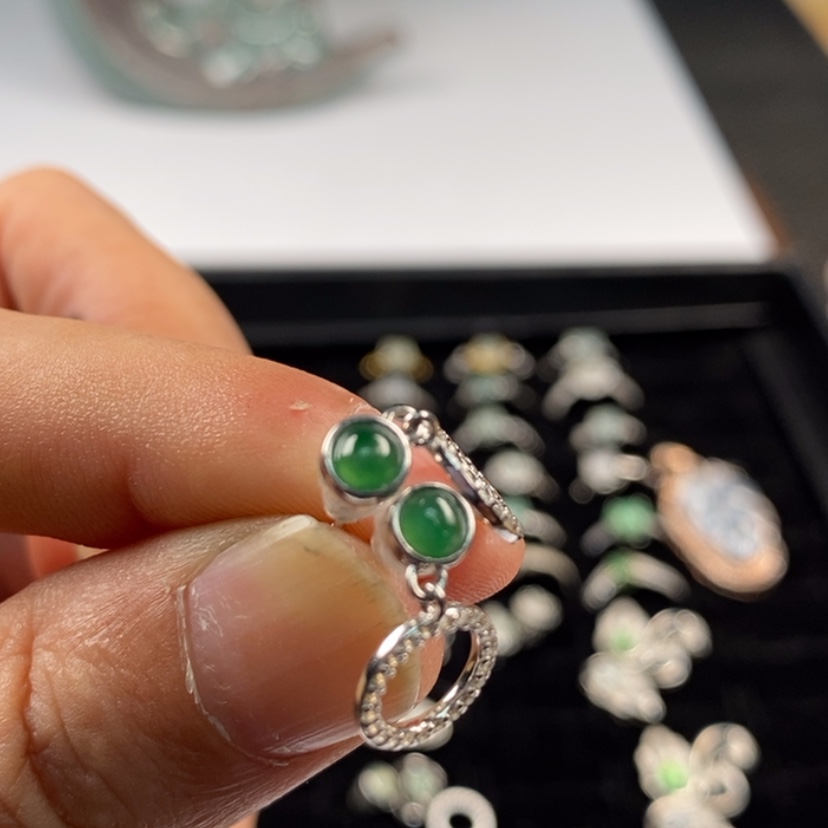 【闪购商品】翡翠颈饰银S925镶嵌小****理