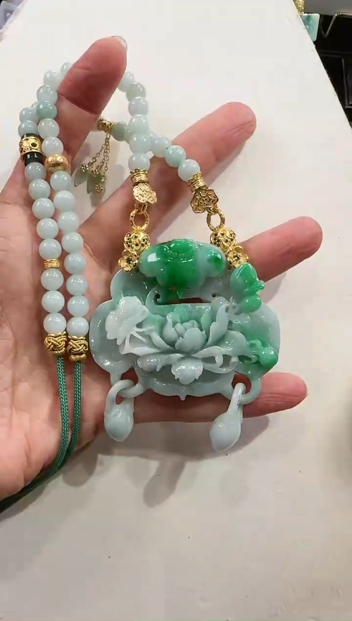 【闪购商品】翡翠颈饰未镶嵌国风