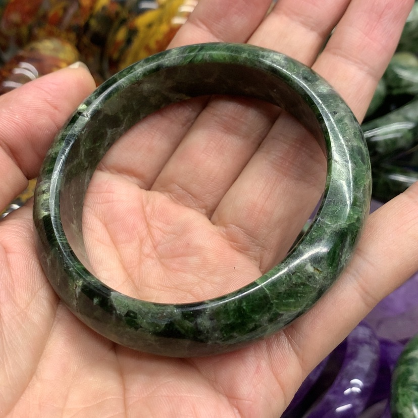 【闪购商品】锂辉石手镯未镶嵌欢**蜜