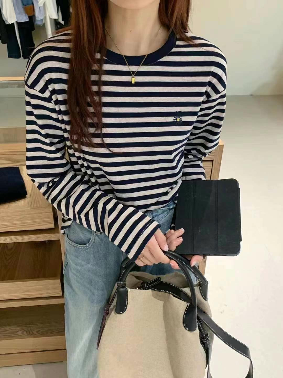 here女装韩系条纹长袖T