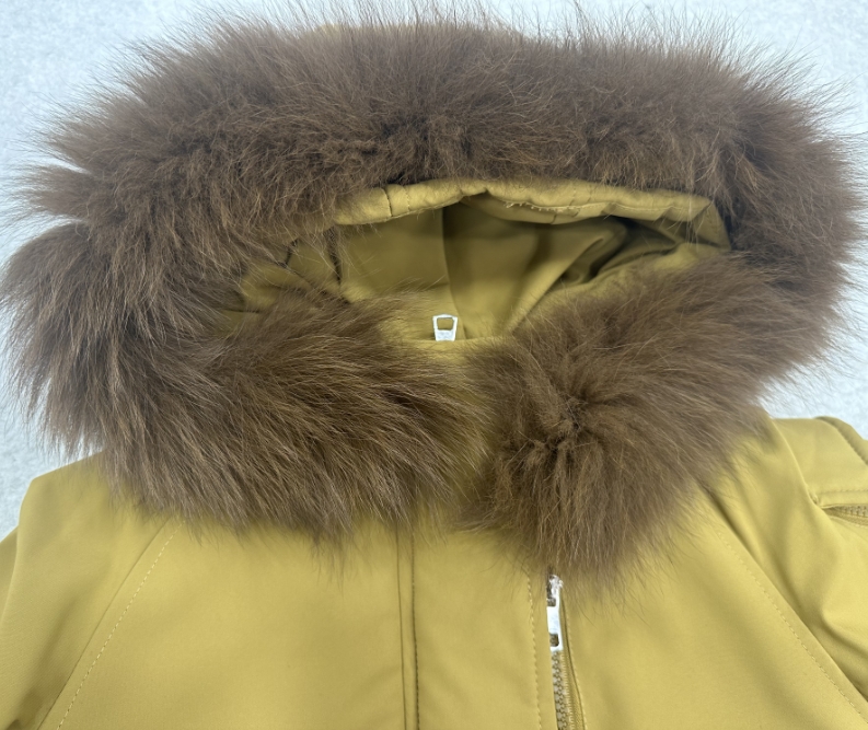 儿童派克服毛领