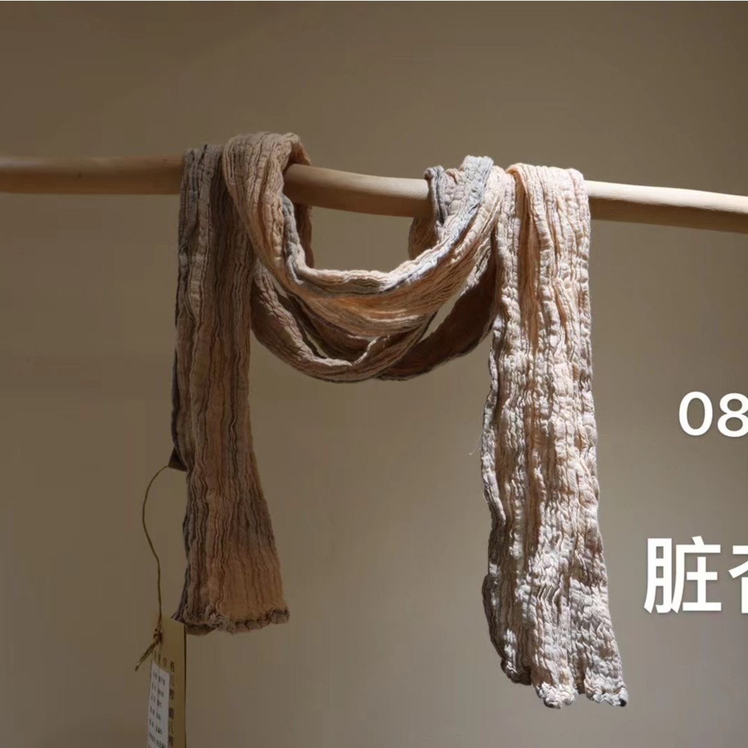 静一分享《疯子》自制长条围巾气质