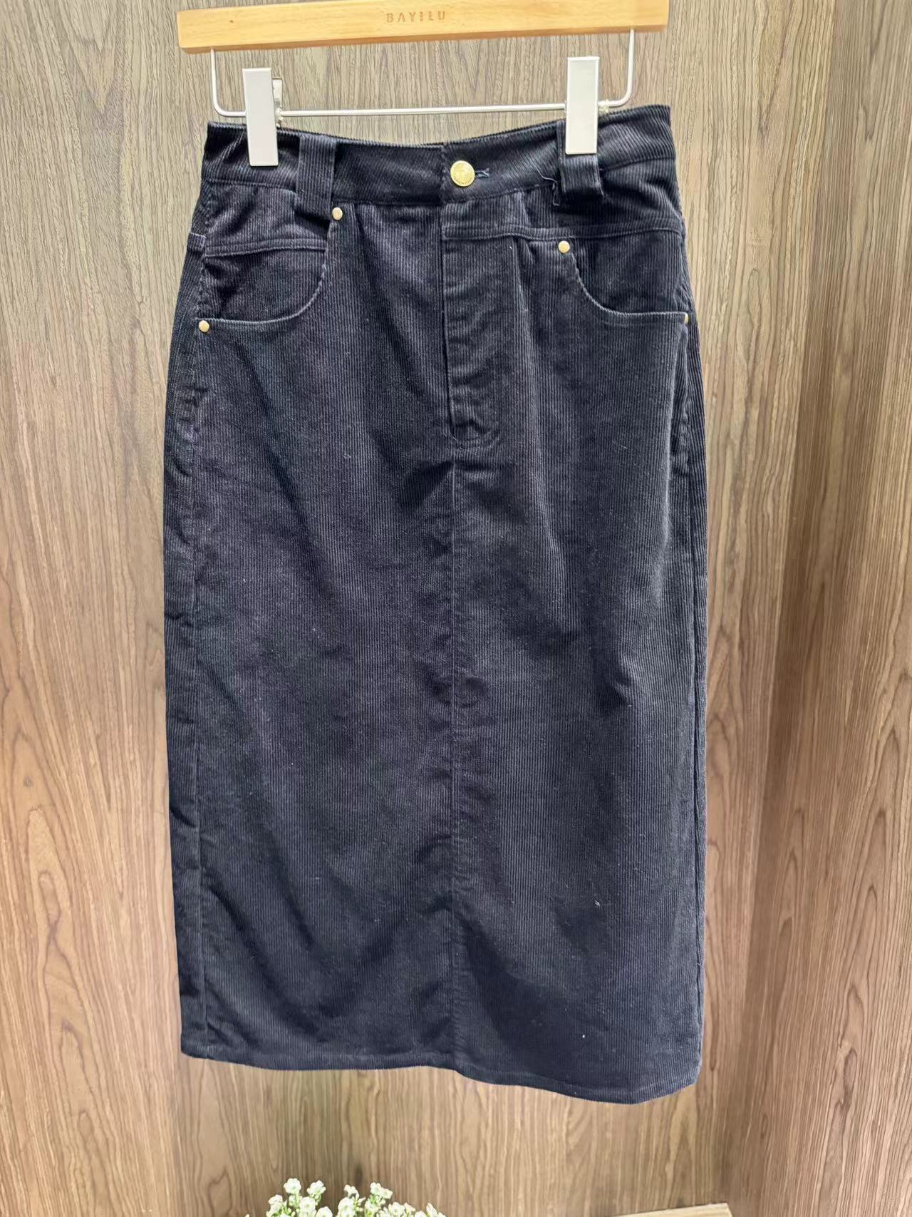 芭家2024秋款时尚百搭包臀高腰半裙91Q3004-499B