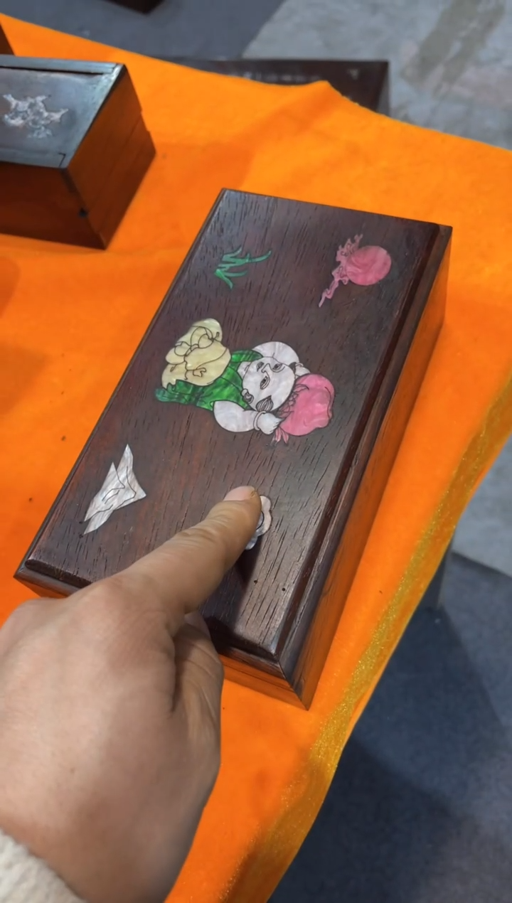 【闪购商品】檀香木木艺机关盒
