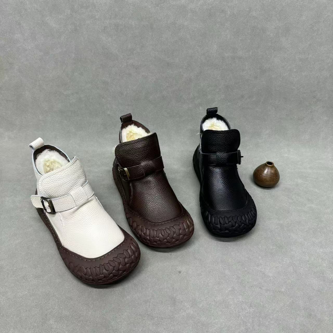 231579-1 新款冬季真皮加绒加厚保暖皮鞋舒适短靴大头女鞋百搭