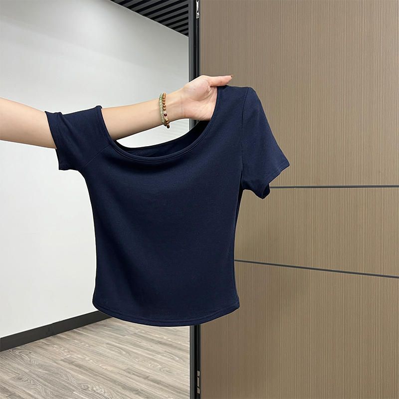 斜肩短袖T恤女夏季露肩设计感性感纯欲辣妹短款修身显瘦小众上衣