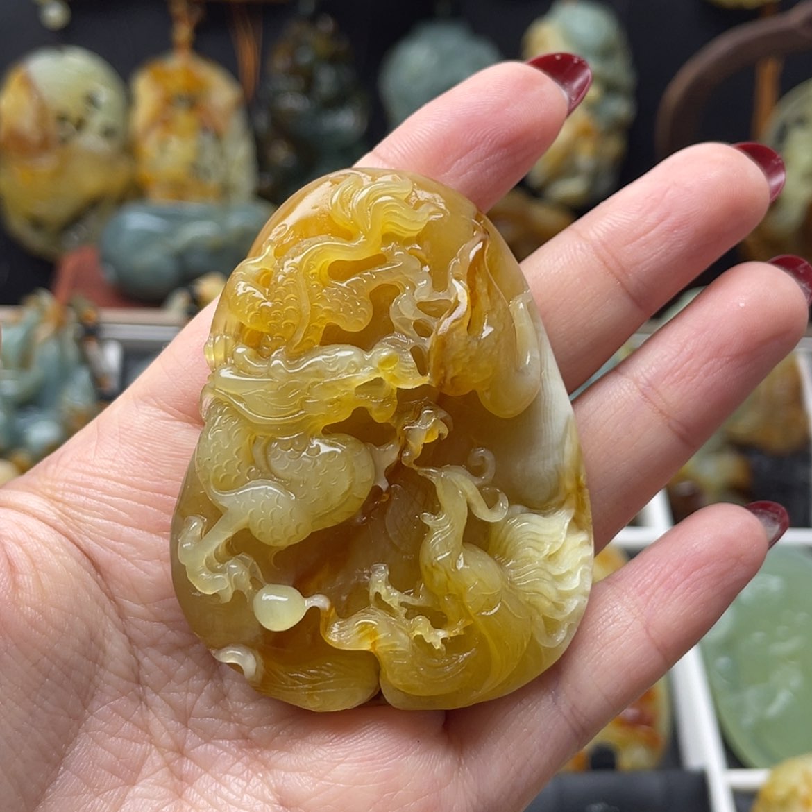 【闪购商品】蛇纹石玉吊坠(赠链)未镶嵌静*?