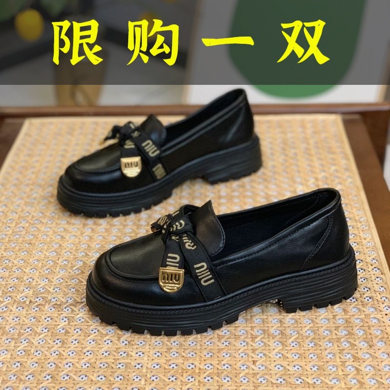 百丽纯爱英伦风乐福鞋女2023年春秋季新款厚底一脚蹬黑色单鞋蝴