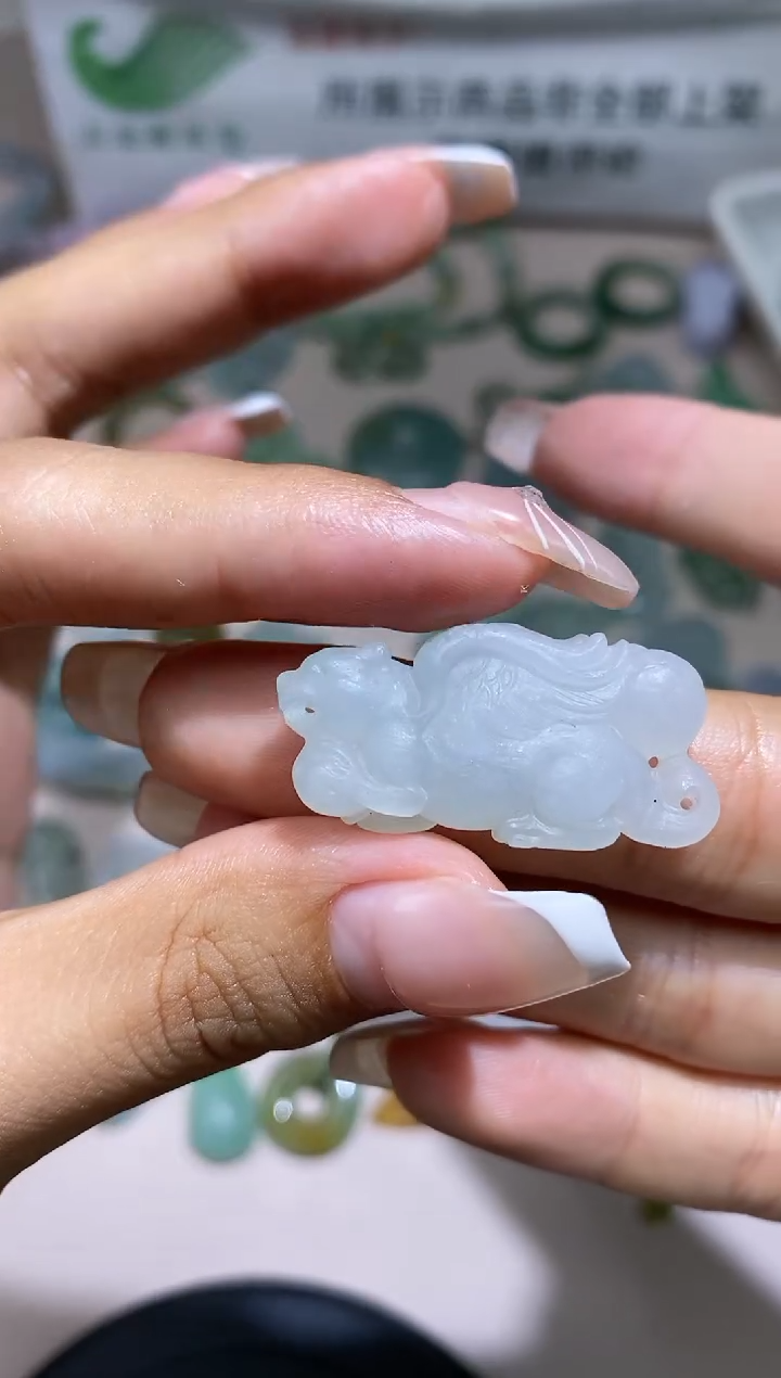 【闪购商品】定制翡翠挂件未镶嵌挂件