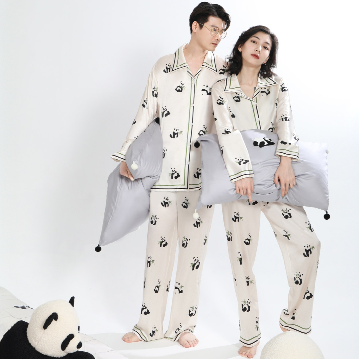 BEAST/野兽派熊猫噗噗印花22姆米真丝家居服套装男女同款