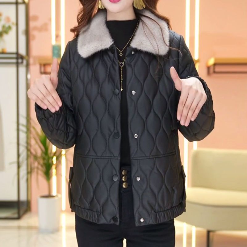 波司澄羽绒服2023新款不裂皮免洗女款女士短款皮衣秋时尚洋气减龄