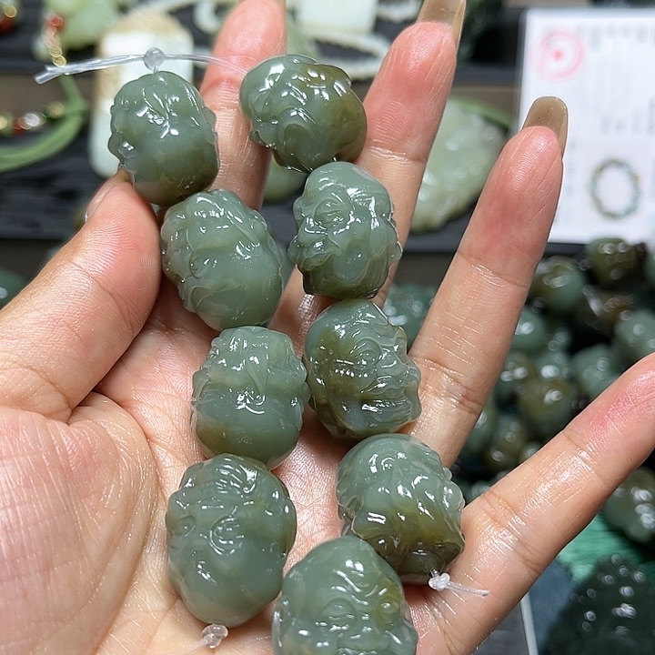和田玉手串未镶嵌