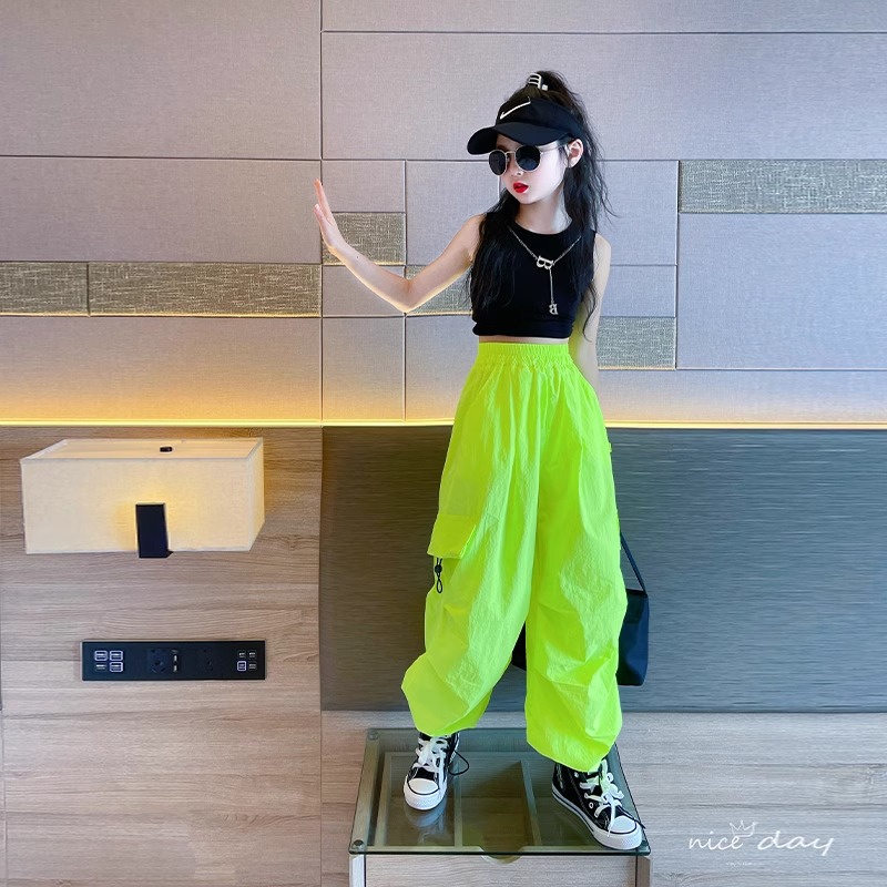 绿色工装裤女童夏季2024新款儿童潮酷穿搭套装女大童爵士街舞裤子