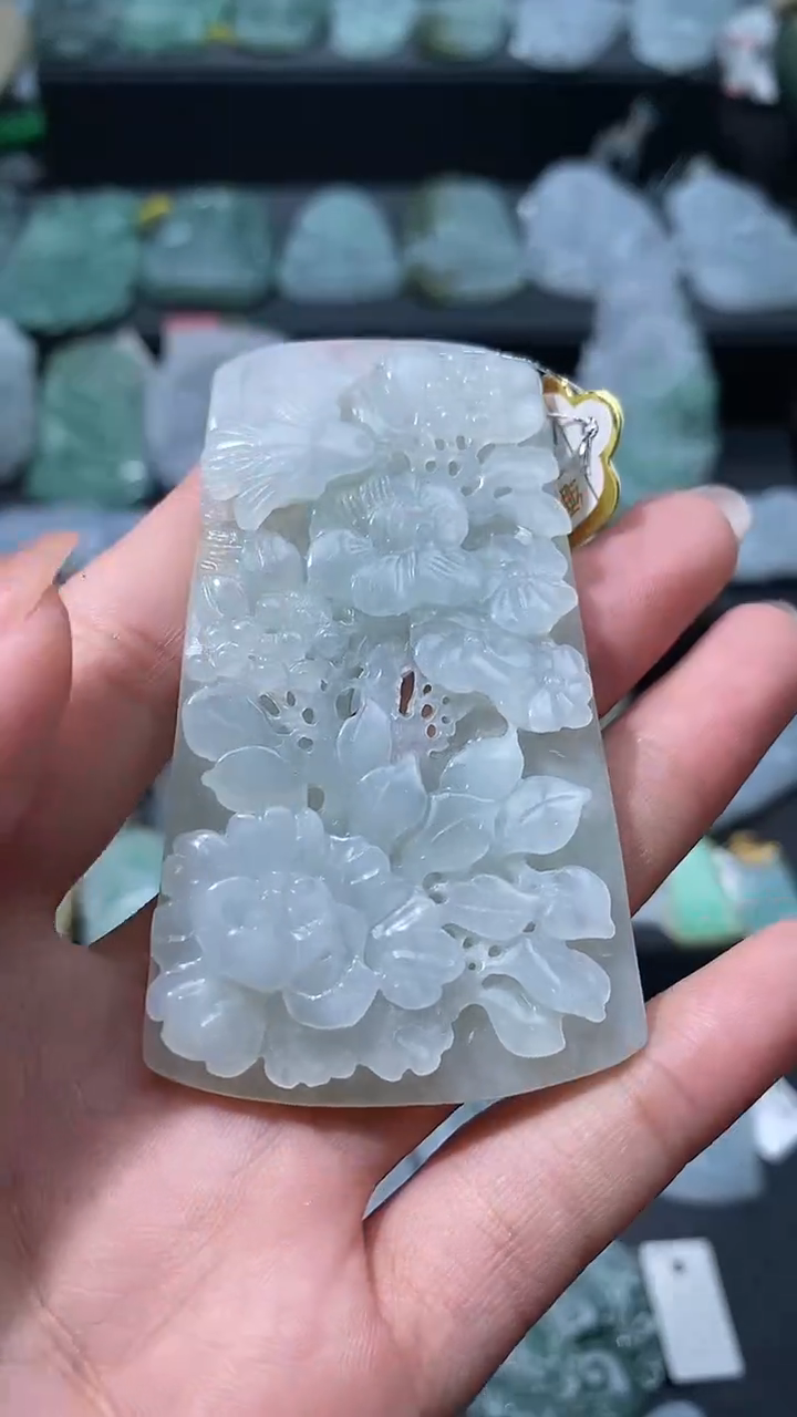【闪购商品】翡翠颈饰未镶嵌翡翠