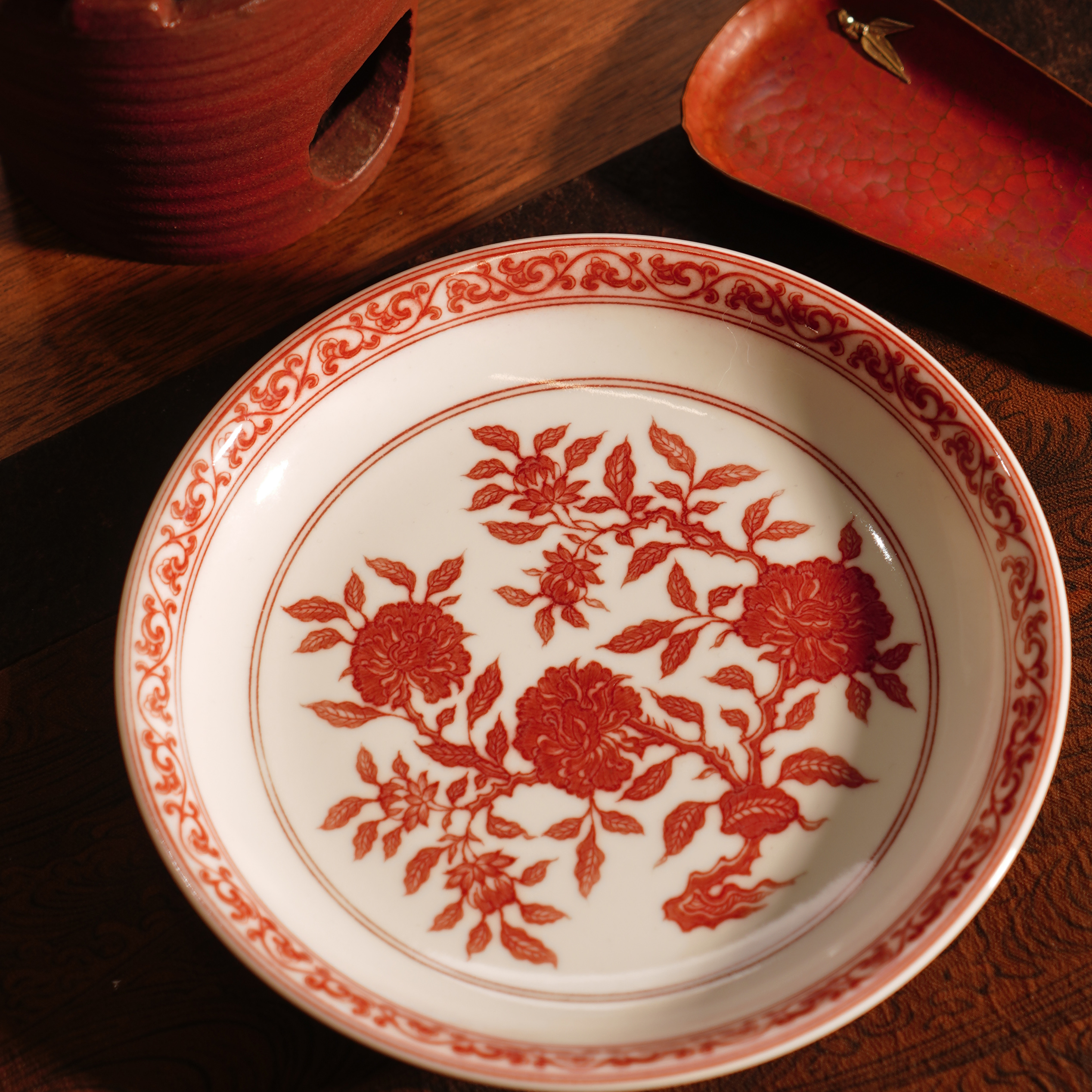 勤义堂 釉里红山茶花撇口壶承 品茗纯手绘手工茶托陶瓷瓷 QYT083 